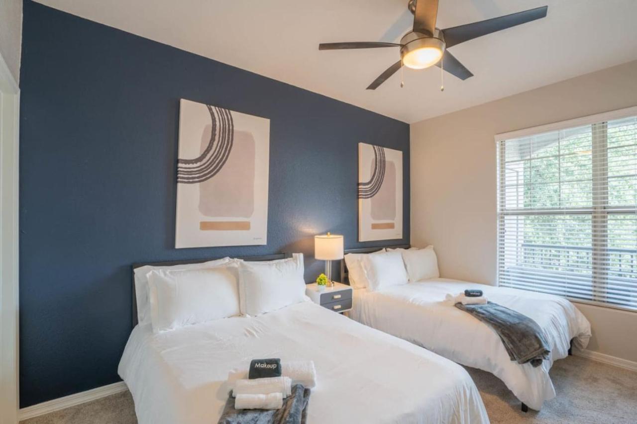 Appartement Posh 2Bd - Midtown - Gym, Pool, W-D, Parking - Sleeps 8 à Phoenix Extérieur photo